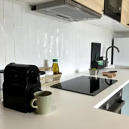 Modern & Cosy 4 People *
